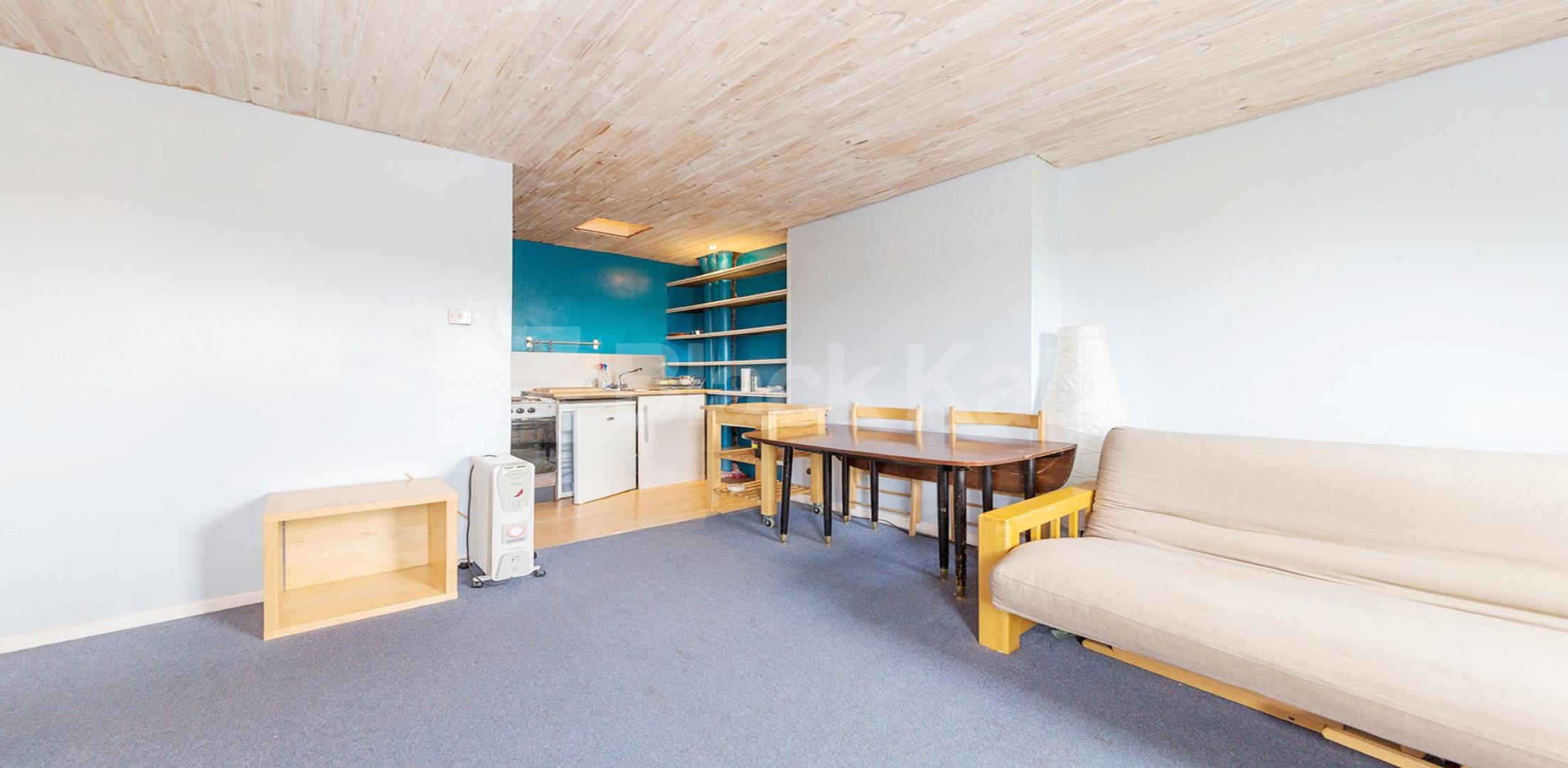 			UNDER OFFER , 1 Bedroom, 1 bath, 1 reception Flat			 Sinclair Road, Shepherds Bush